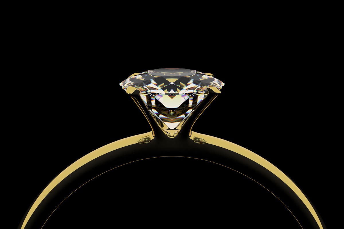 Anello solitario: guida alla scelta e alla manutenzione della montatura