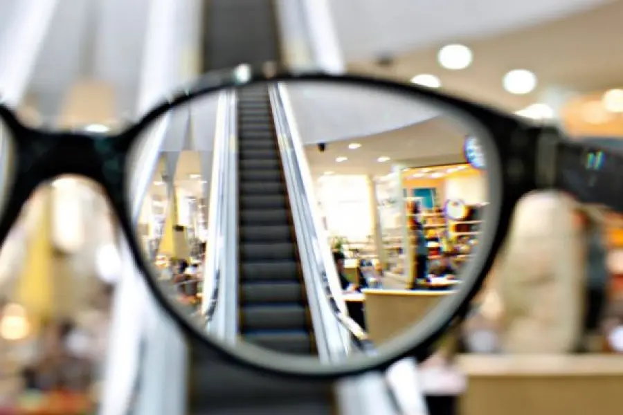 Problema della Miopia: come risolverla con l'intervento laser